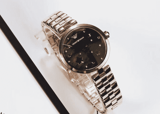 广州厂家专注各种品牌手表批发零售一件代发！！